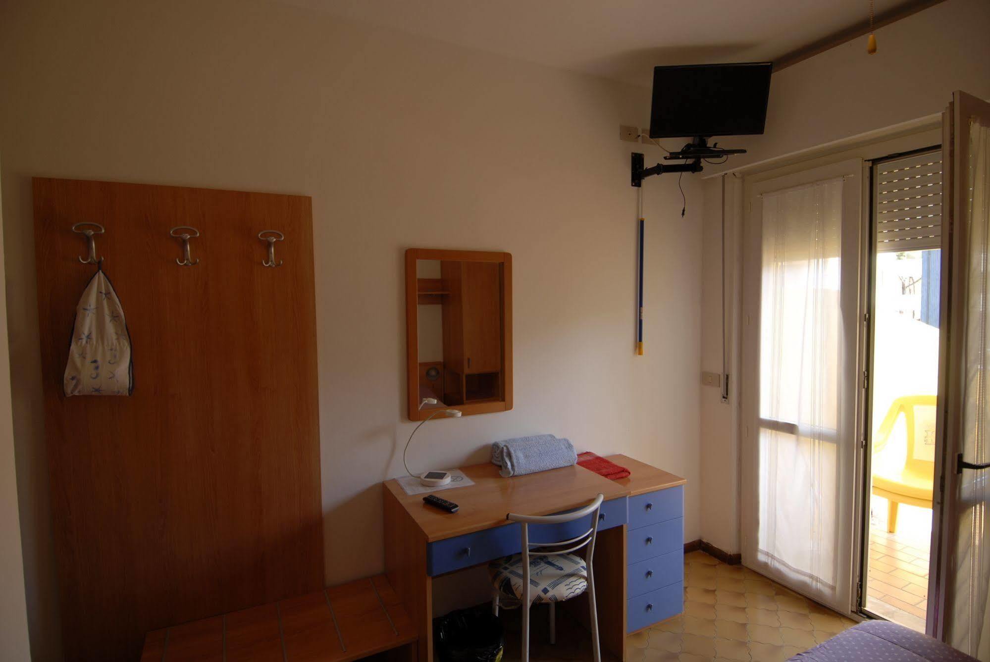 Albergo Alla Nave Lignano Sabbiadoro Eksteriør billede